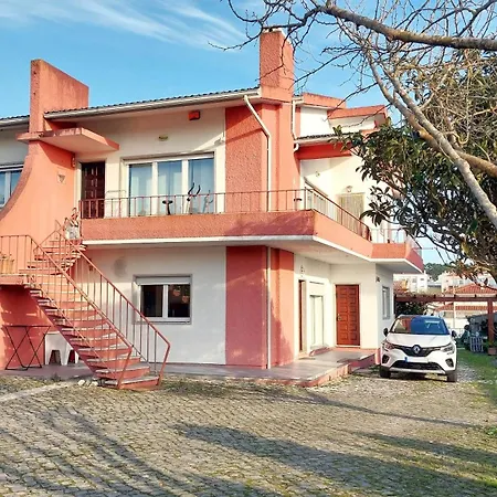 Lucia'S Place *
